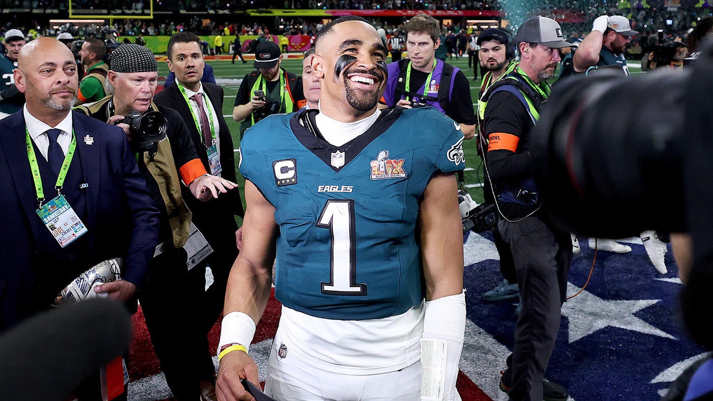 Eagles' Jalen Hurts wins 2025 Super Bowl MVP after three-touchdown performance in rout of Chiefs