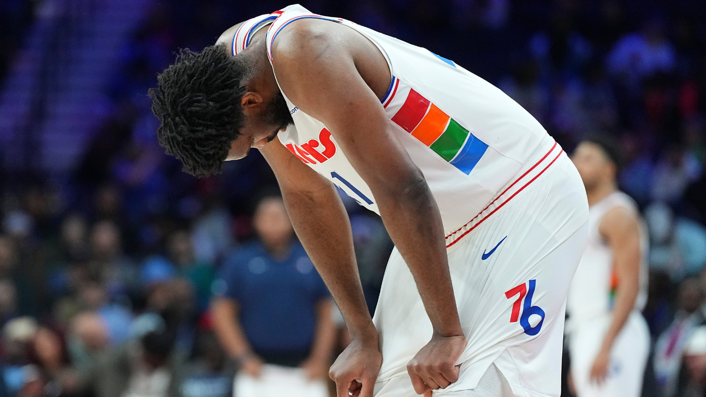 76ers' season hits new low as Joel Embiid passes up wide-open go-ahead 3-pointer in loss to Raptors