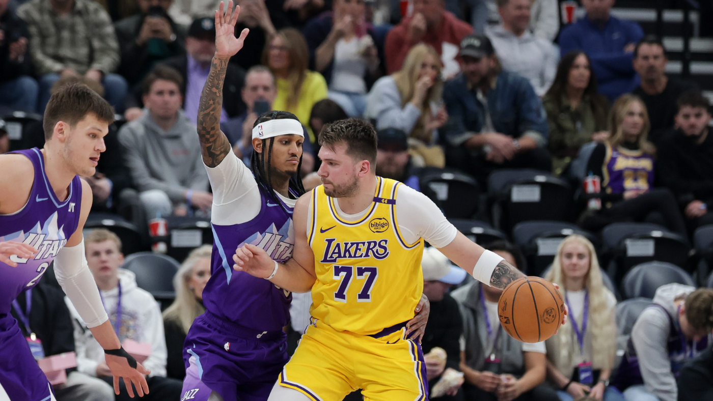 Luka Doncic struggling to find early rhythm with Lakers as he adjusts to playing with LeBron James