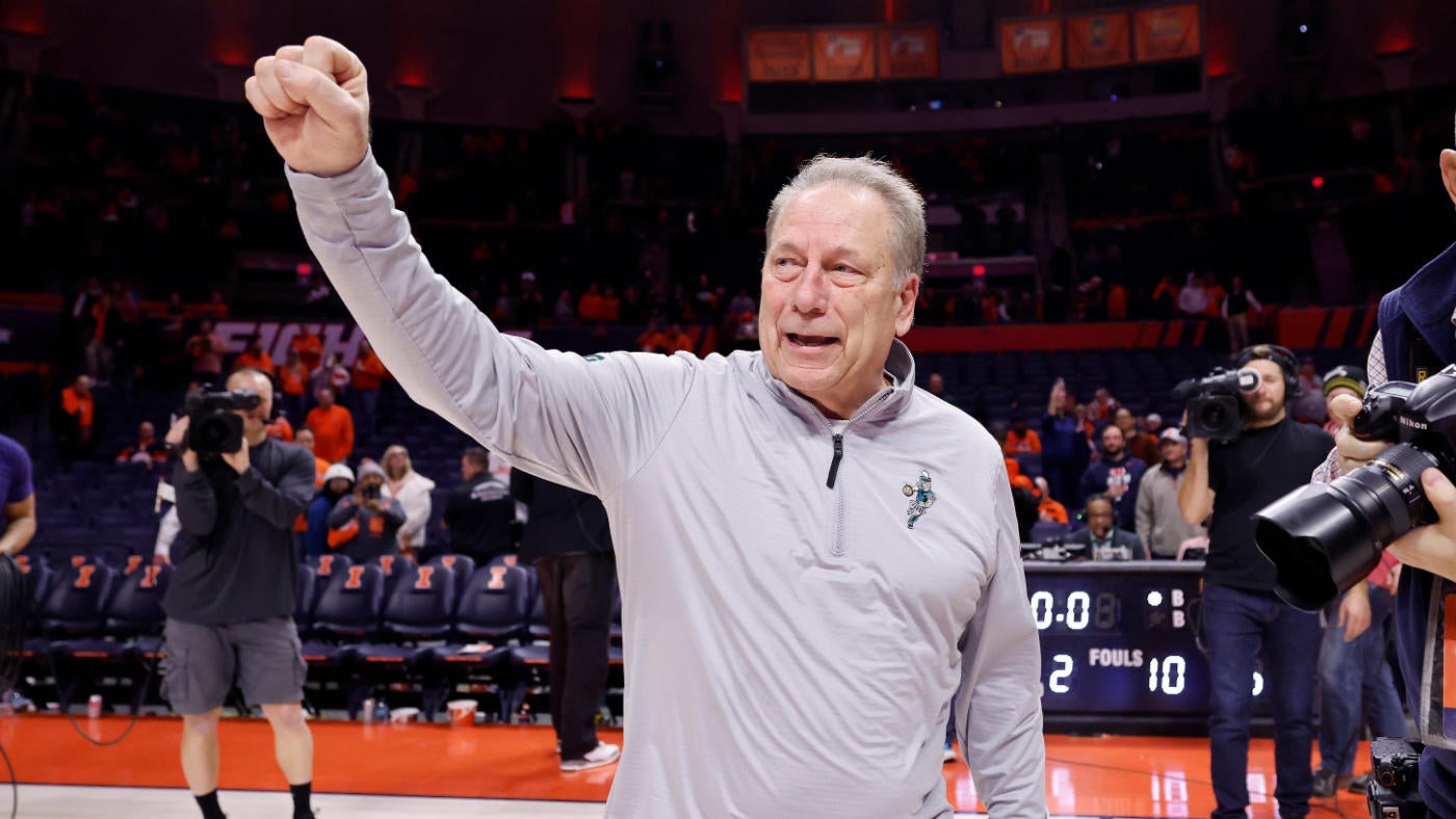 Tom Izzo passes Bob Knight for Big Ten wins record as No. 11 Michigan State races past Illinois