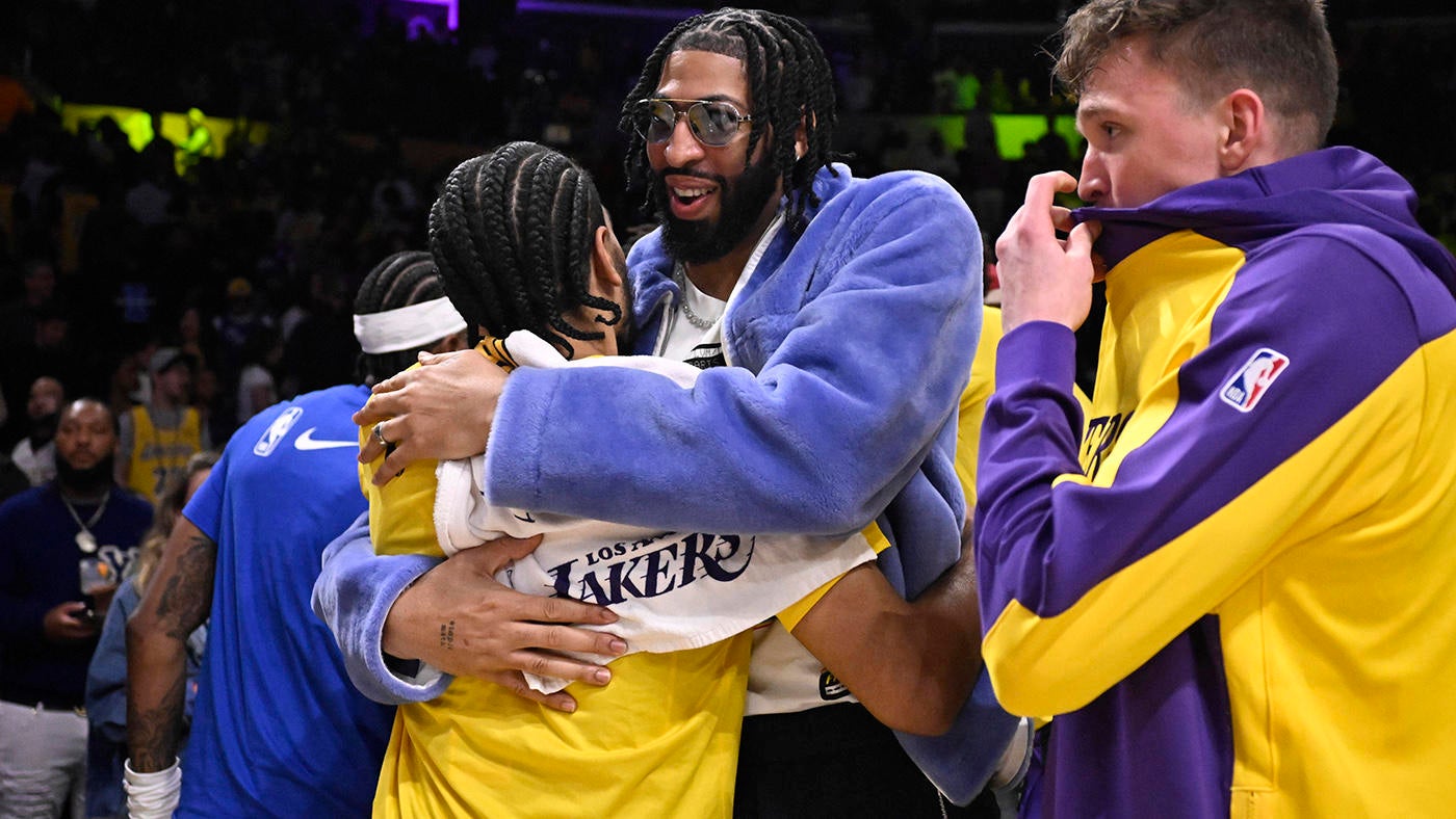 Mavericks' Anthony Davis on the Lakers trading him: 'I don't know what's true or what's not'