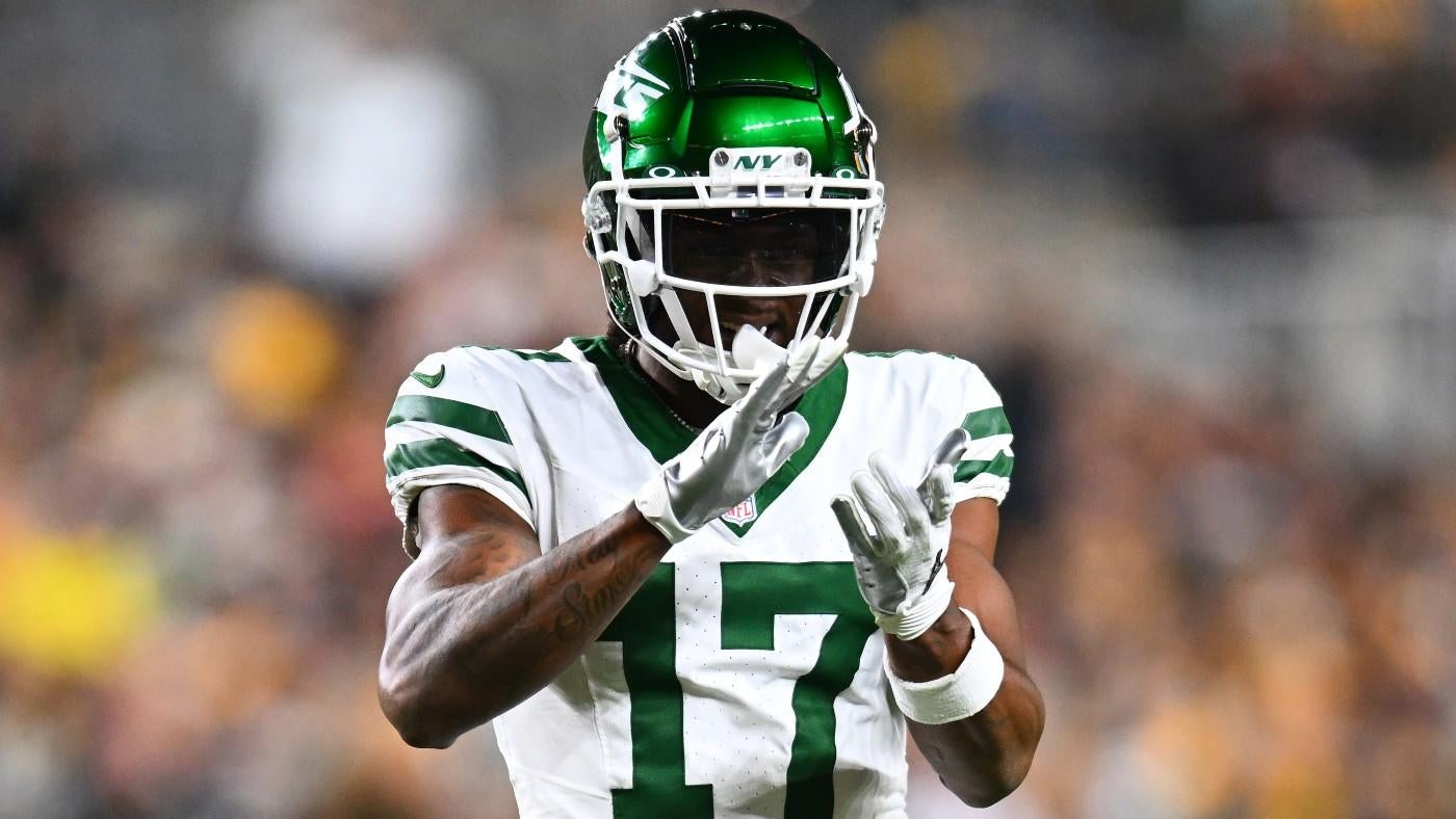 2025 Fantasy Football: Projections for Geno Smith, Davante Adams, DK Metcalf, free agents, and more