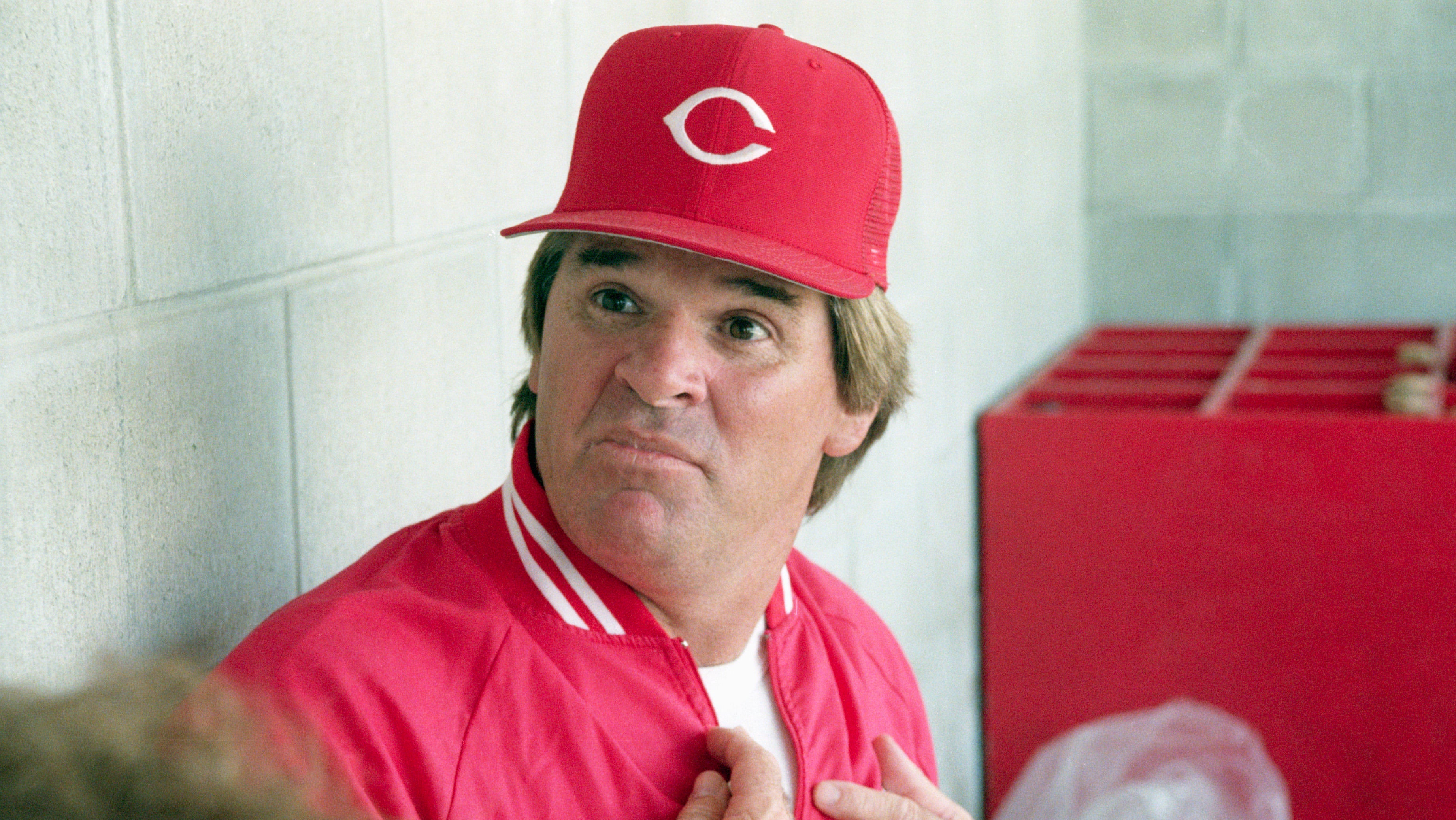 MLB commissioner Rob Manfred considering petition to reinstate Pete Rose, per report