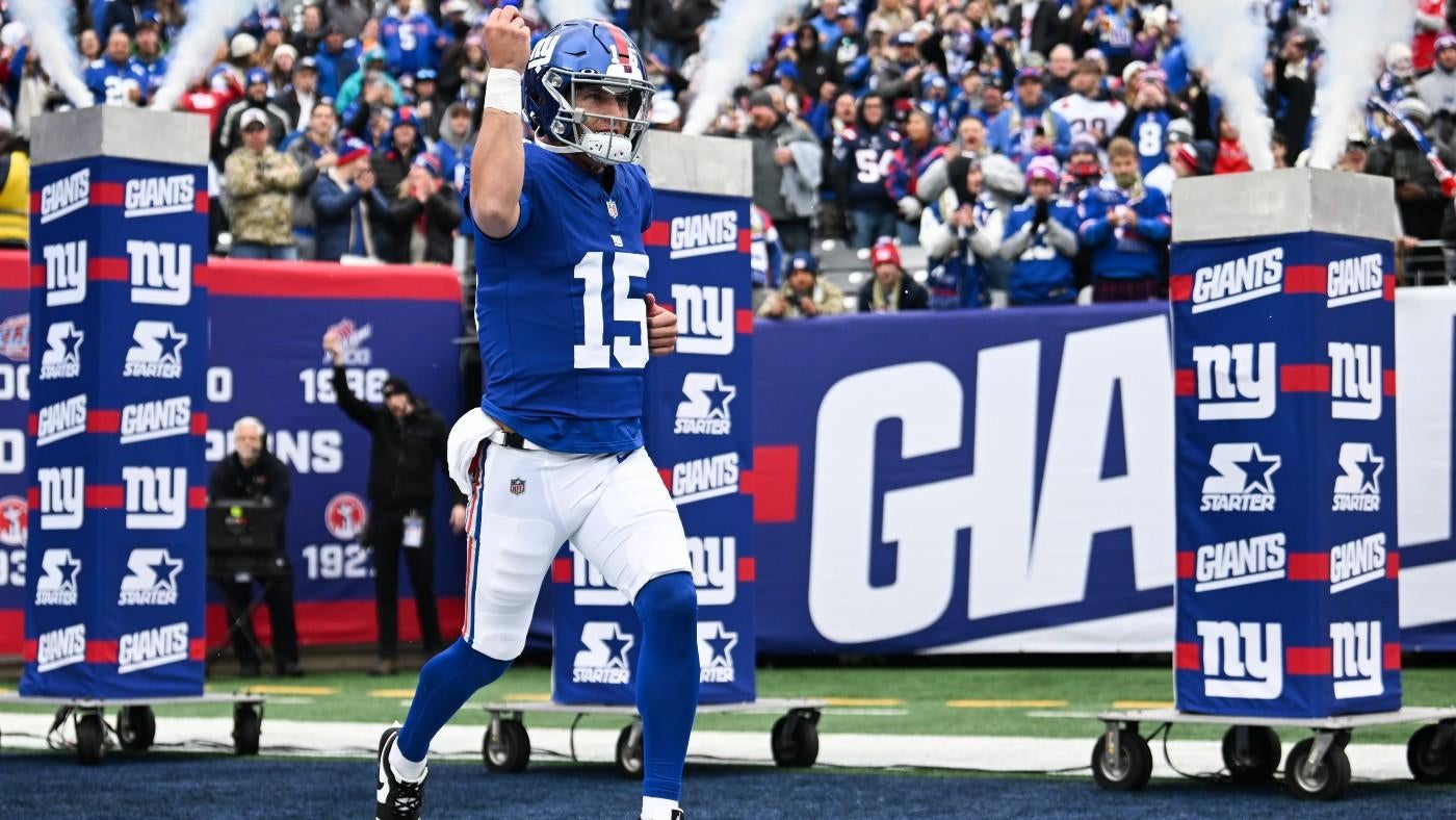 Giants QB rumors: Tommy DeVito re-signing with team, making him the only QB on the roster at the moment