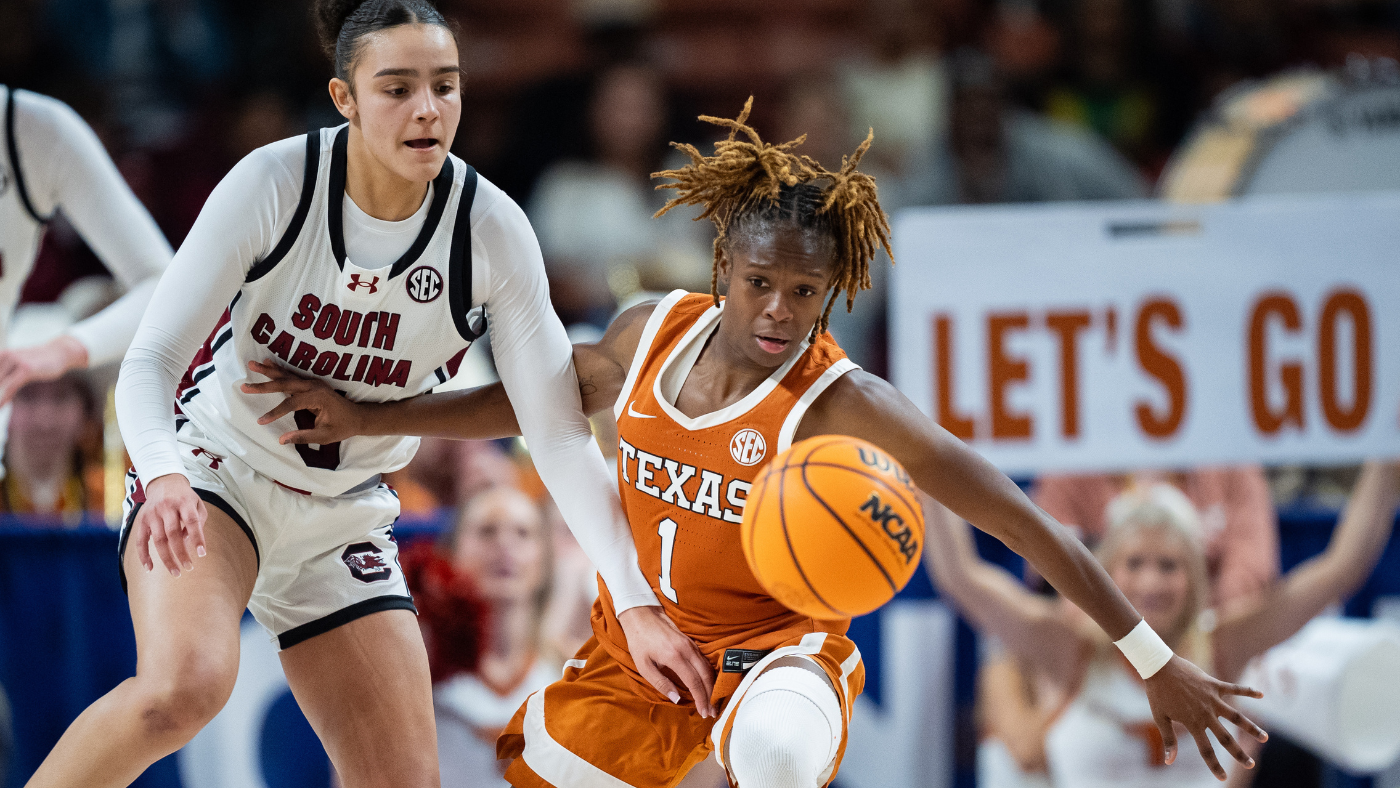 SEC Tournament: Texas’ anemic display in loss to South Carolina highlights offensive issues