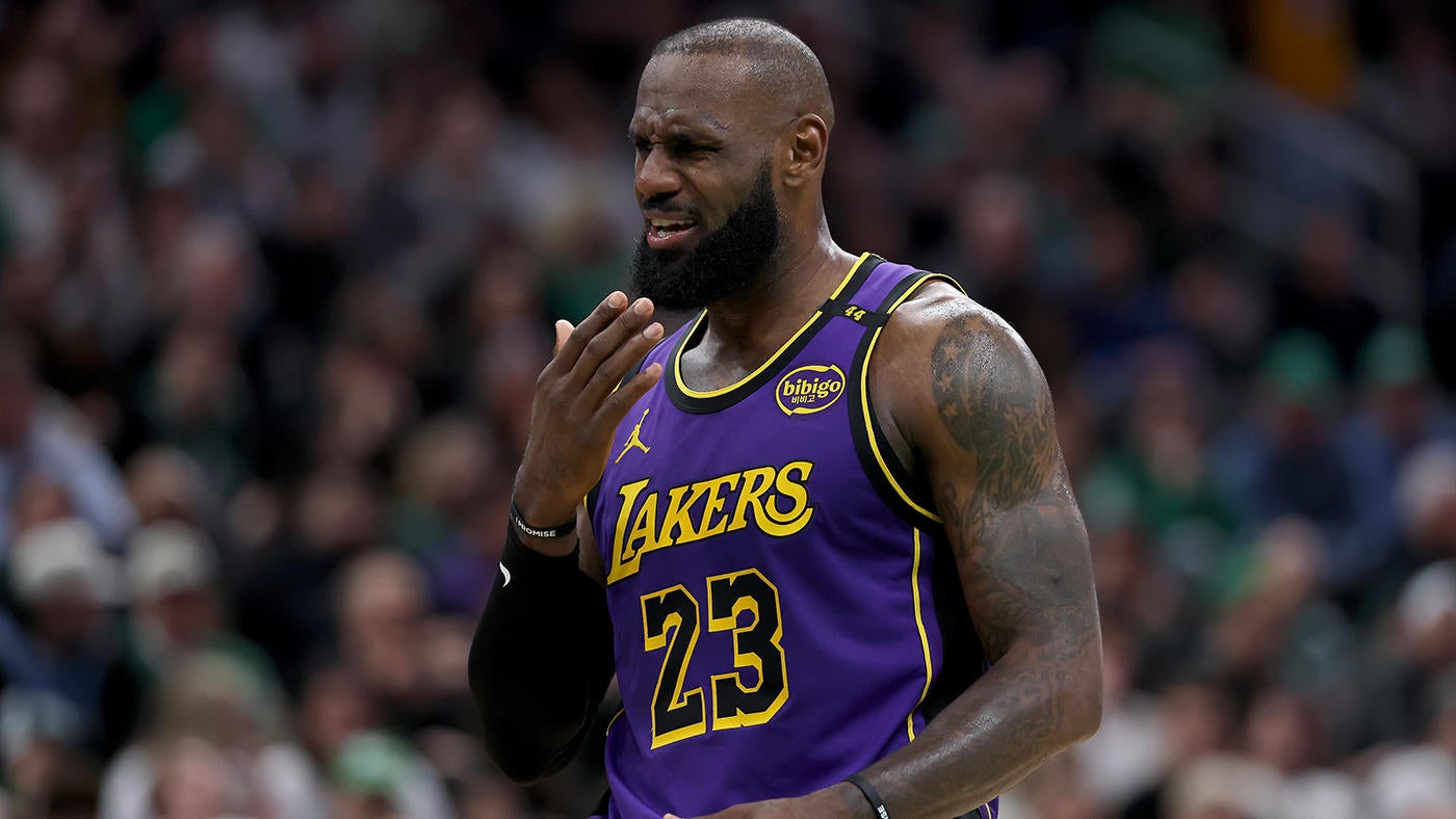 LeBron James injury update: Lakers star could miss weeks with groin strain suffered vs. Celtics, per report