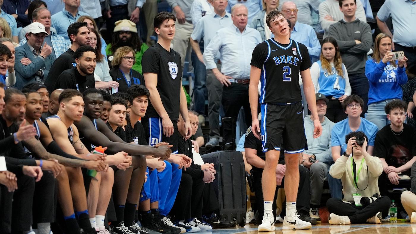 Mother of Duke star Cooper Flagg has choice words for 'classless' UNC fans after visit to Chapel Hill