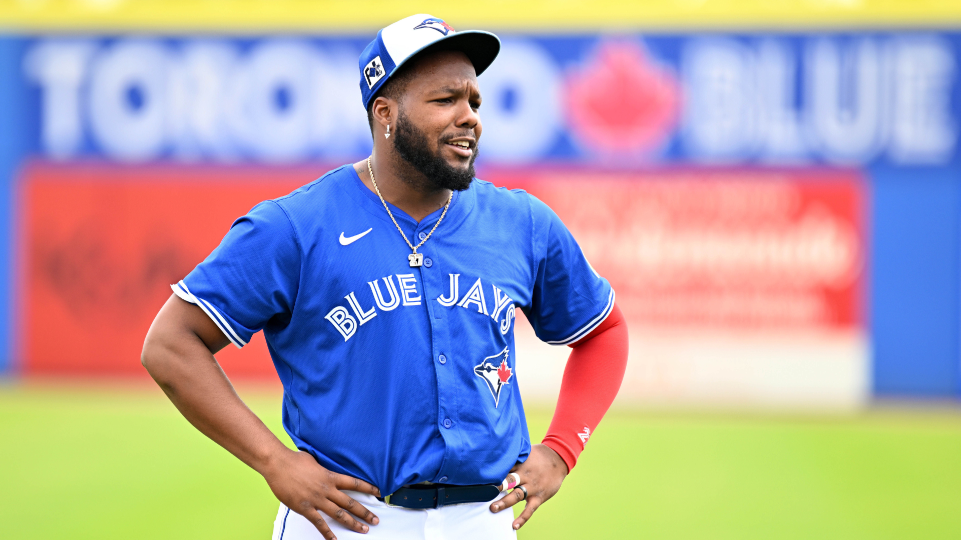 Vladimir Guerrero Jr. seeking $500 million contract in free agency after rejecting Blue Jays offer, per report