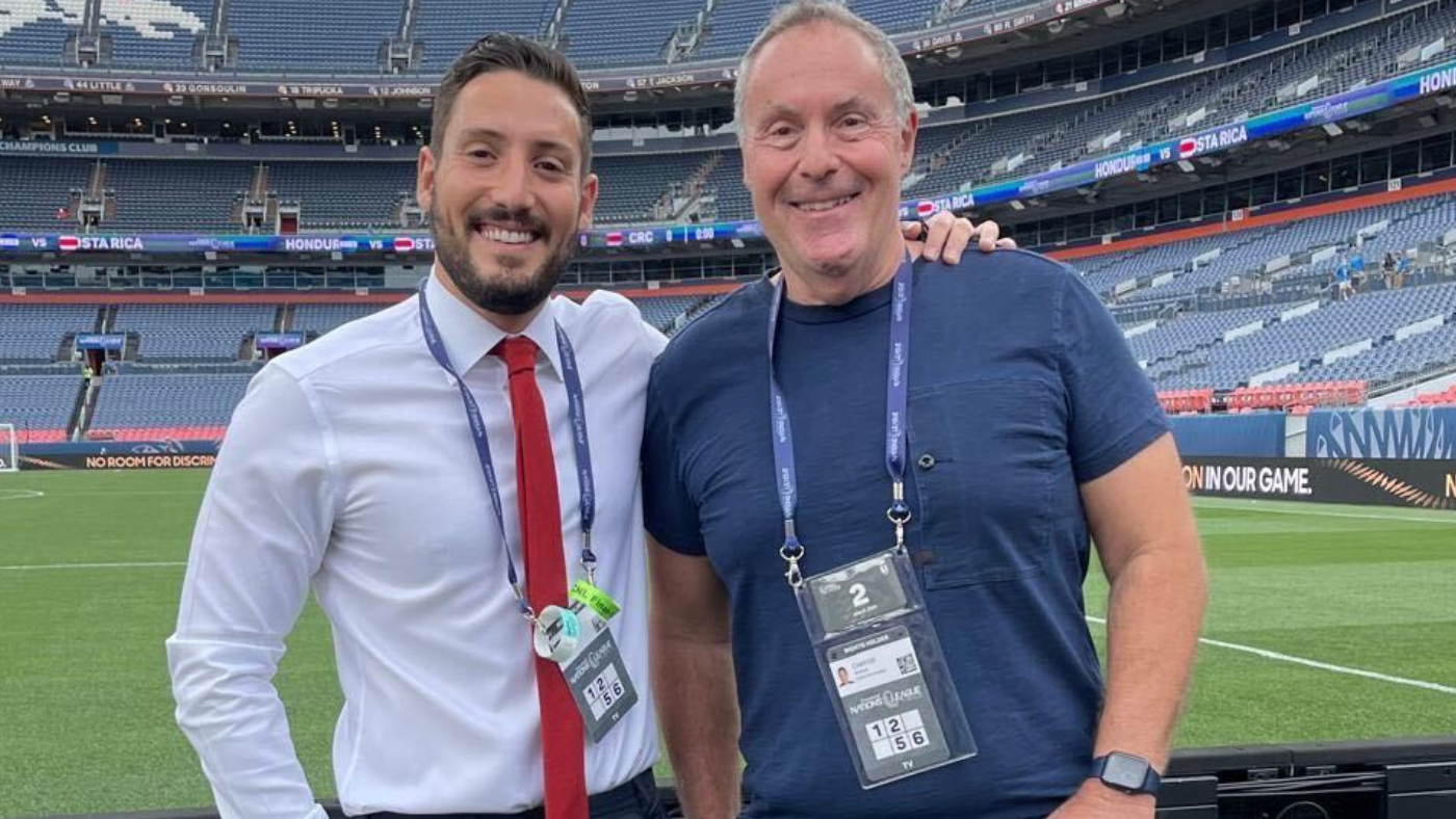 Legendary Andres Cantor gets 'bucket list' broadcast with first father-son booth in major U.S. sports