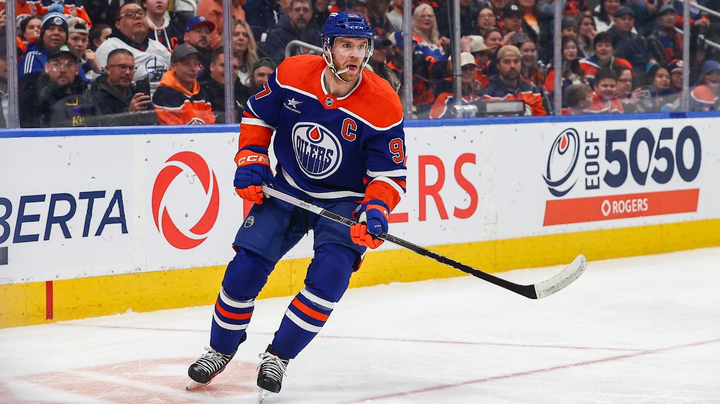 Connor McDavid exits Oilers' 4-3 overtime loss to Jets with lower-body injury; goalie Stuart Skinner also hurt