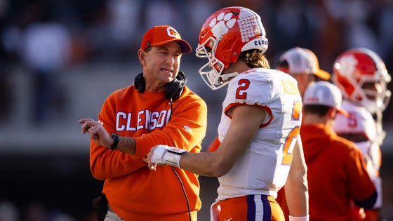 NCAA Football: CFP National Playoff First Round-Clemson at Texas
