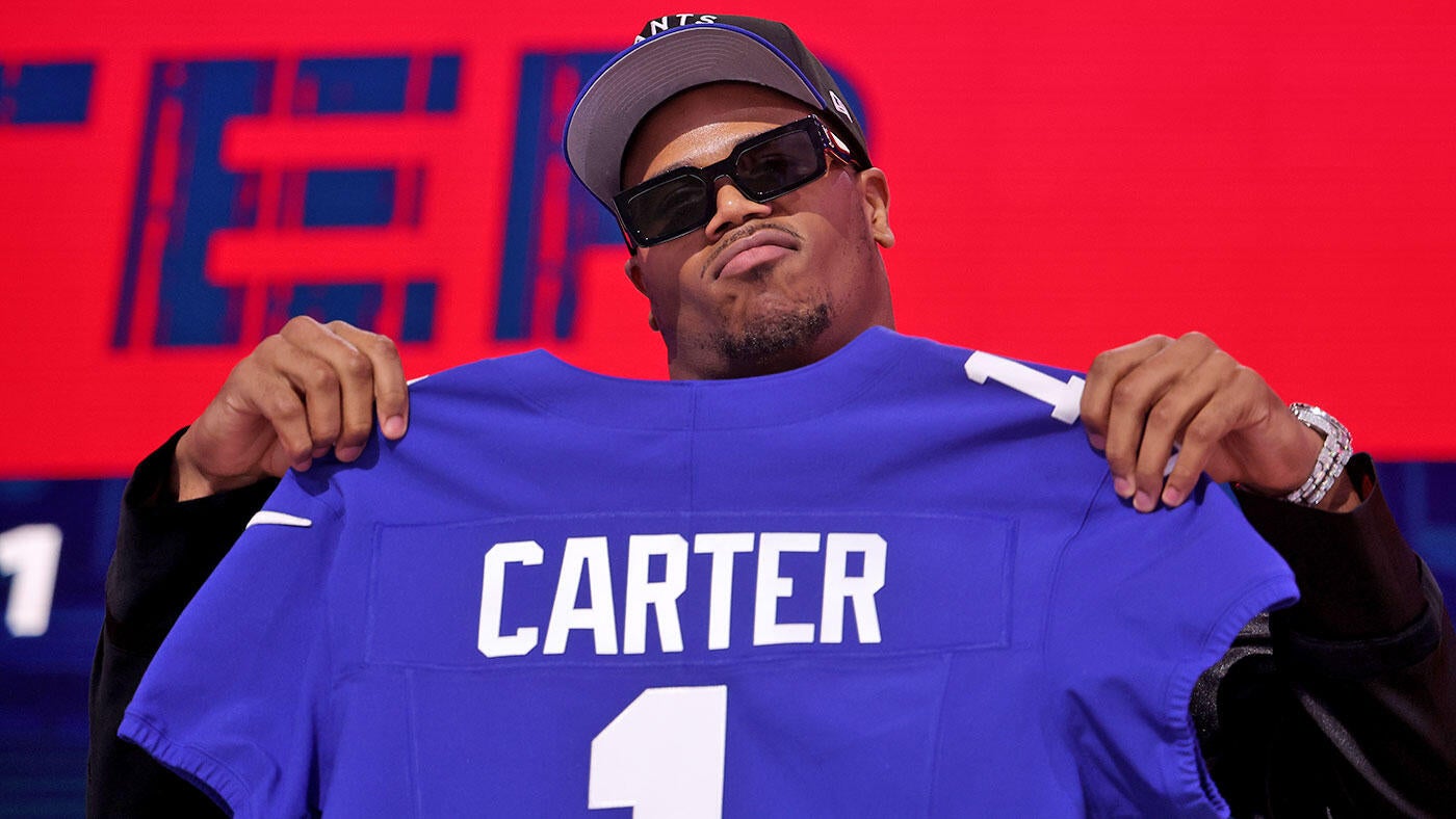 https://sportshub.cbsistatic.com/i/2025/04/25/cc943726-f361-4f65-9db1-88c858902153/getty-abdul-carter-giants-nfl-draft.jpg