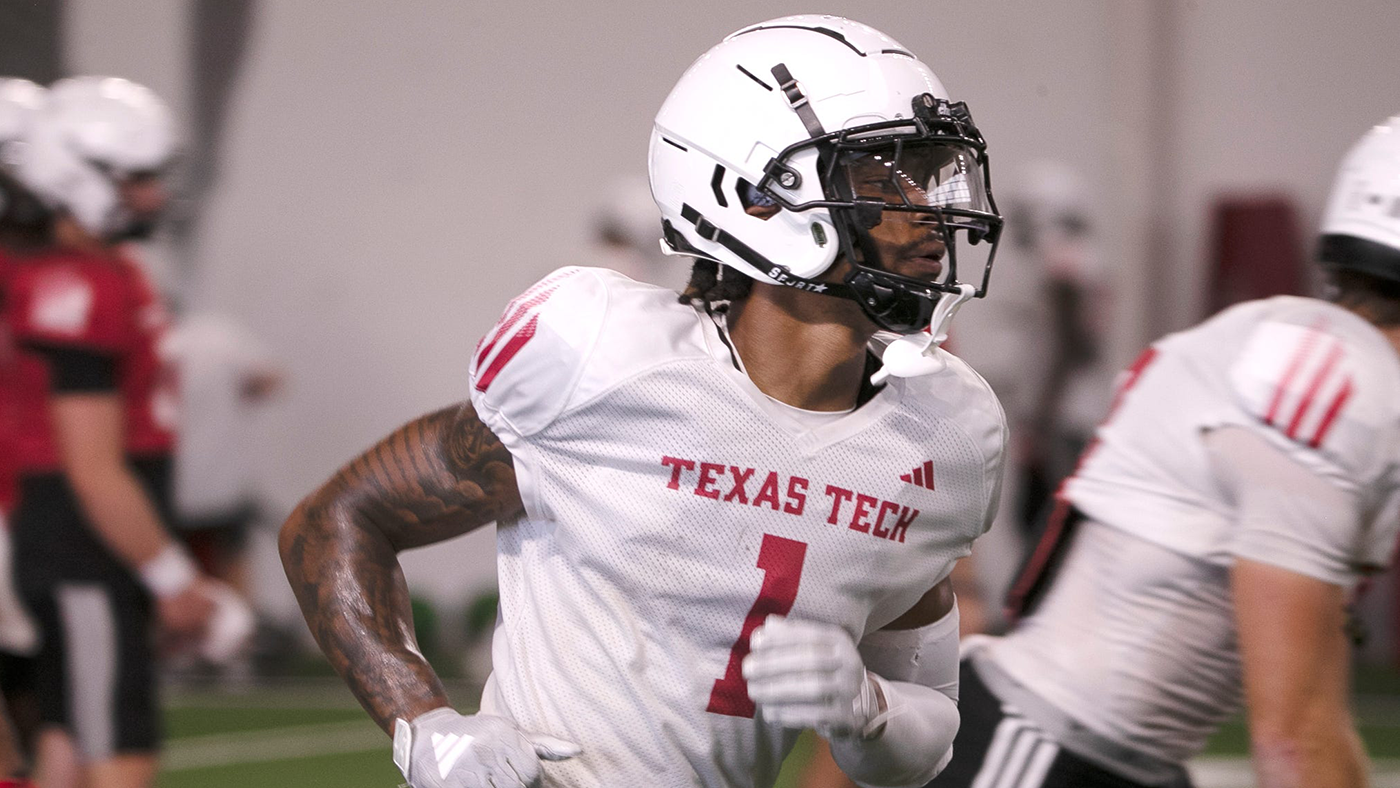 Micah Hudson, Texas Tech'e geri dönüyor: Eski beş yıldızlı WR, Texas A&M'deki kısa görevinden sonra Red Raiders'a geri döndü