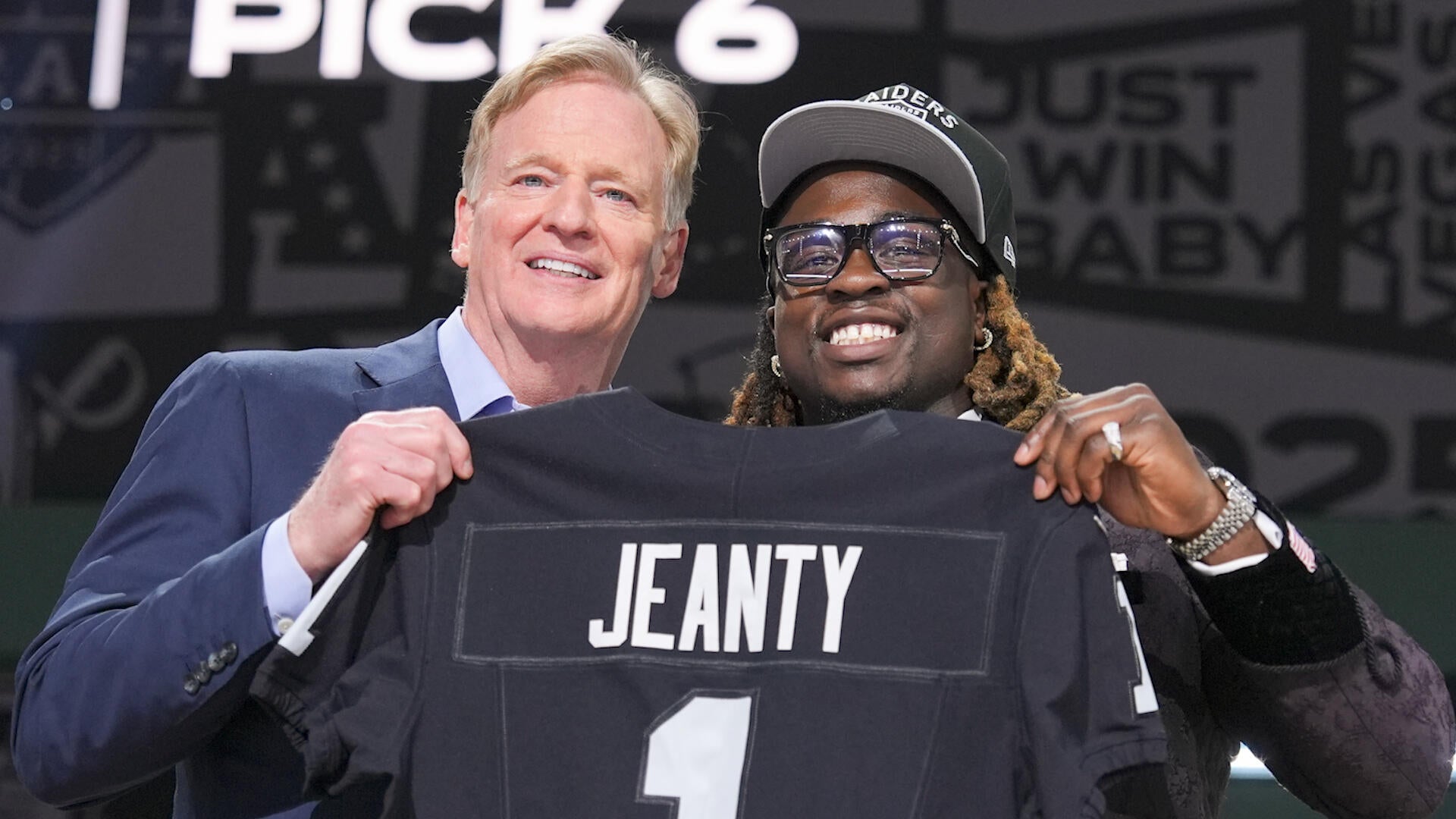 The key to unlocking Fantasy Football running back breakouts: Rookie RB fits with NFL rush schemes