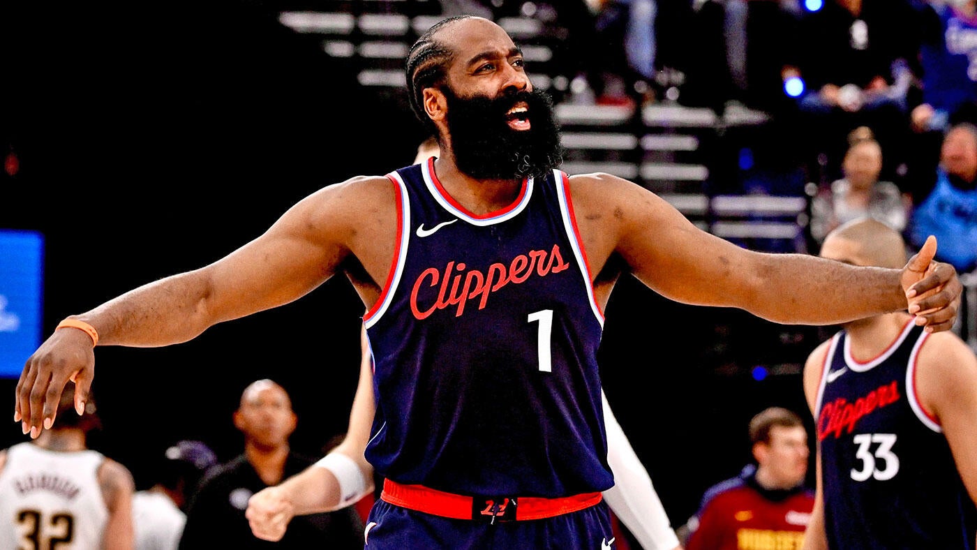 Clippers fans can't get over James Harden foul-baiting at the end of the  Sixers game on Monday night, image size:1400x788