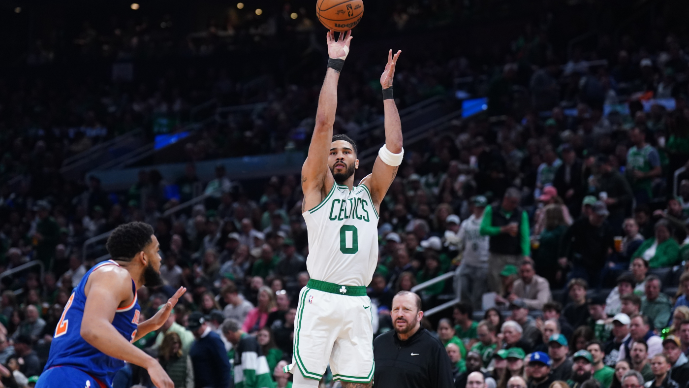 
                        Celtics go historically cold from 3, and Boston's lack of Plan B was on full display in Game 1 loss
                    