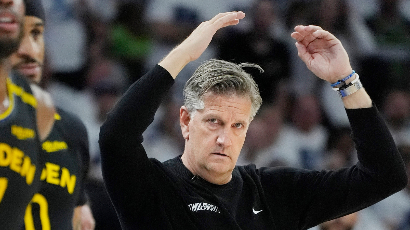 Chris Finch says Warriors are 'tackling' Rudy Gobert, Steve Kerr says Wolves are 'bear-hugging' Stephen Curry