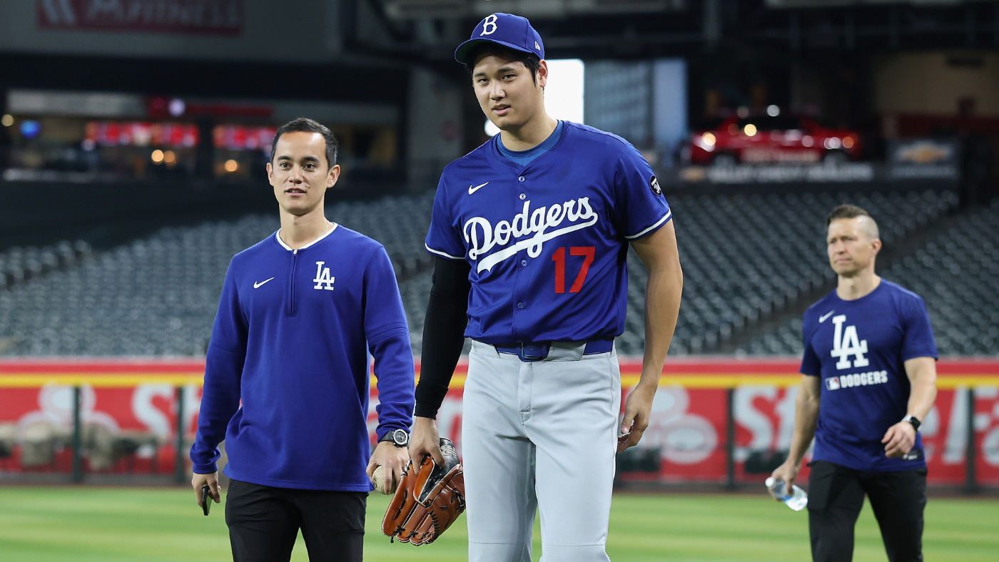Shohei Ohtani takes next step in slow build toward return to pitching as Dodgers’ injuries stack up