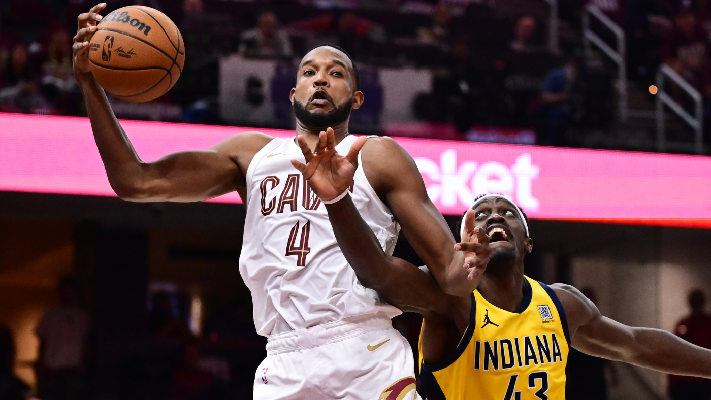 
                        Do Cavaliers have hope for 3-1 comeback vs. Pacers? Things look bleak for East's top seed
                    