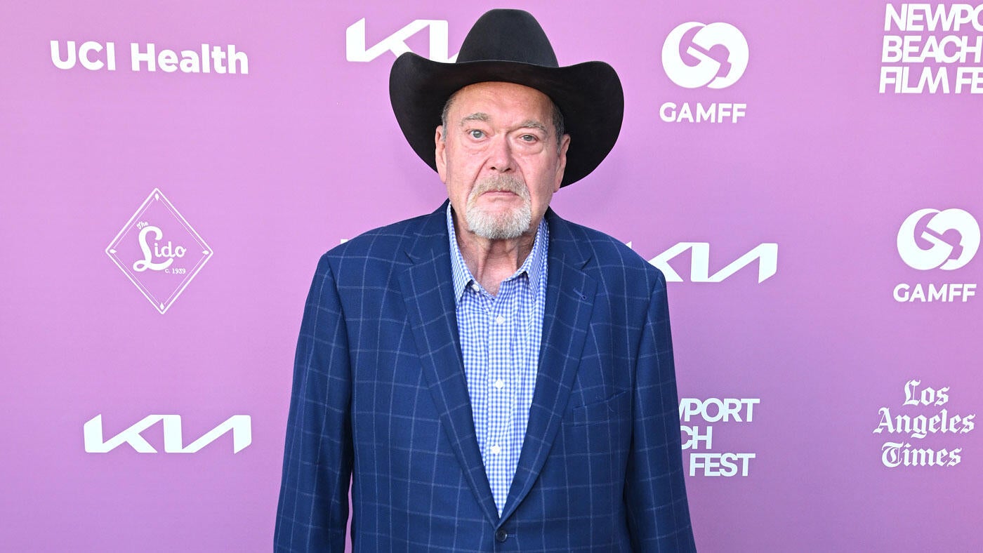 https://sportshub.cbsistatic.com/i/2025/05/15/59d15e4b-7c43-4029-801c-996d14806d5b/jim-ross-pose.jpg