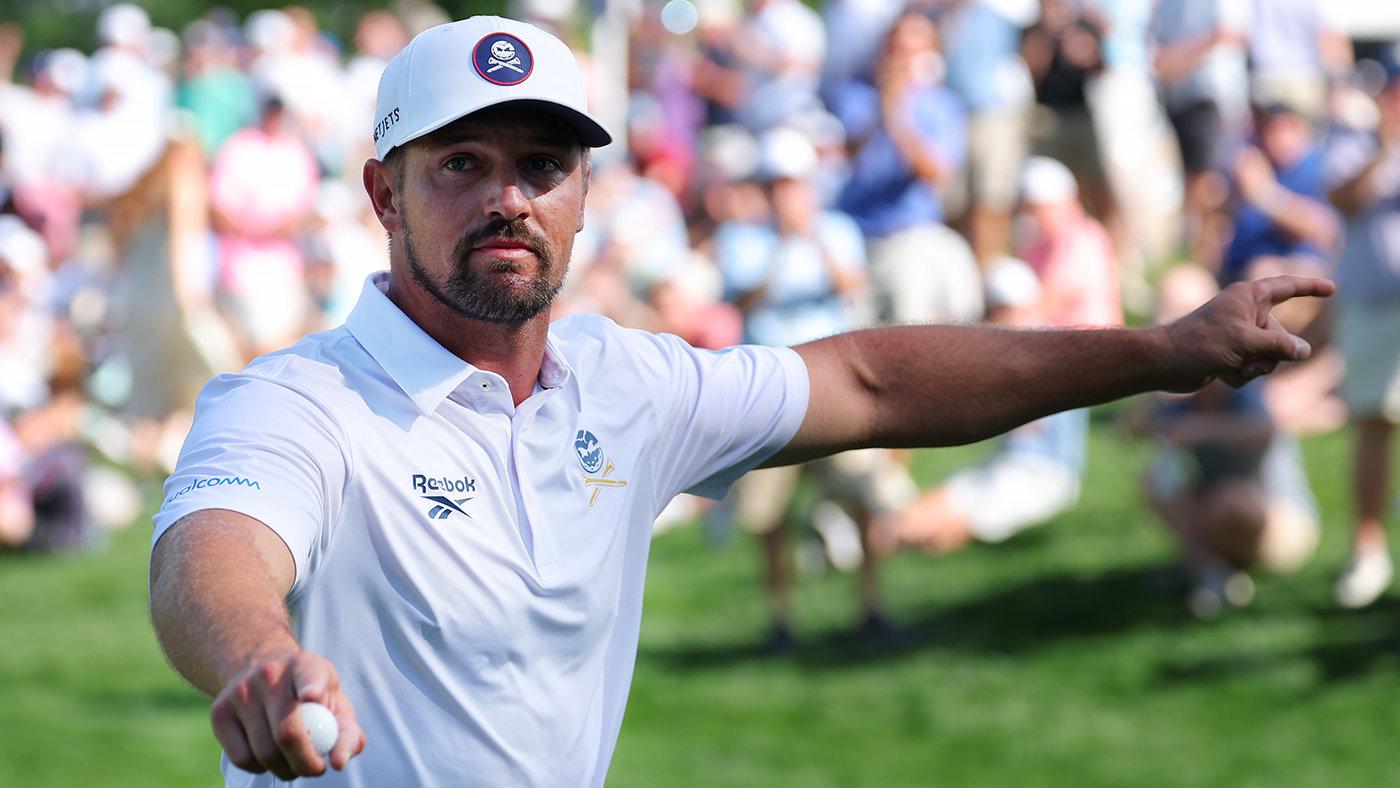 https://sportshub.cbsistatic.com/i/2025/05/18/0164d356-1f2e-4f2c-985e-44d3f46f43ae/bryson-dechambeau-point-pga-g.png