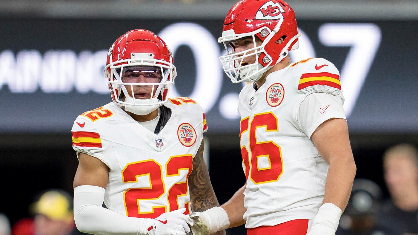 https://sportshub.cbsistatic.com/i/2025/05/19/035c6103-f66b-4055-a65a-5437ddfa4daa/mcduffie-karlaftis-g.jpg