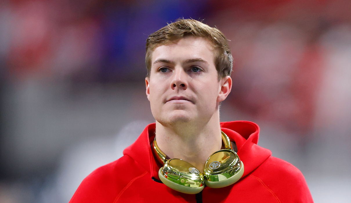 Steelers rookie Will Howard breaks silence on Aaron Rodgers as decision time looms for adding MVP QB
