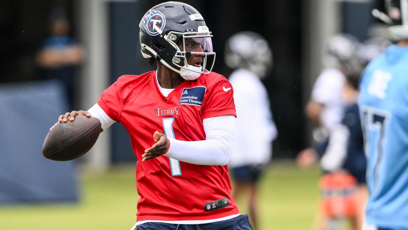 Titans' Cam Ward taking advice from Will Levis amid quarterback competition, aims to prove himself in OTAs