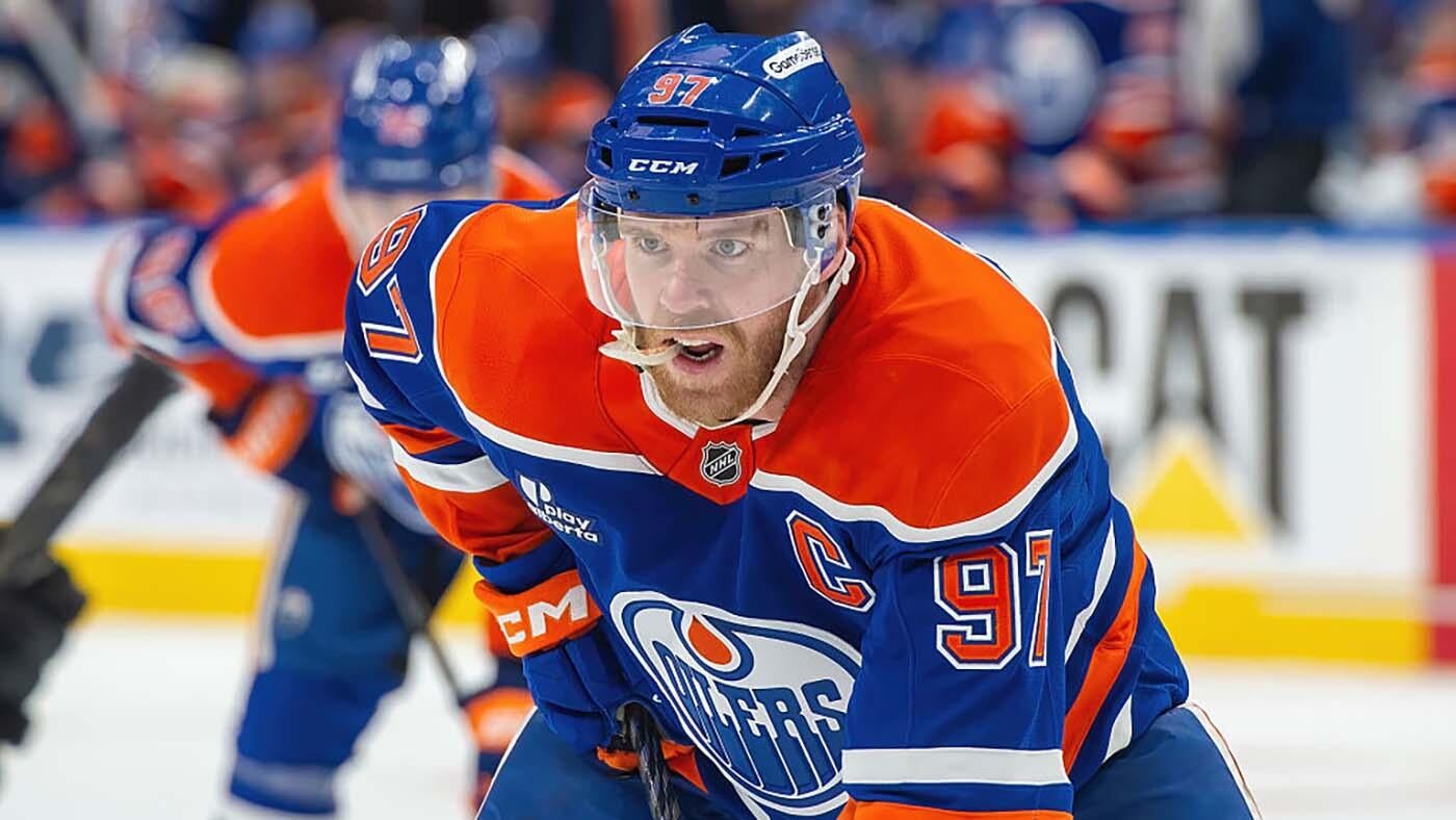 https://sportshub.cbsistatic.com/i/2025/06/03/6055beb0-d4b1-4121-aa0c-8b61bf5068b3/mcdavid.jpg