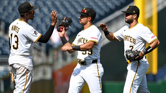 Highlights: Rangers at Pirates (6/22)