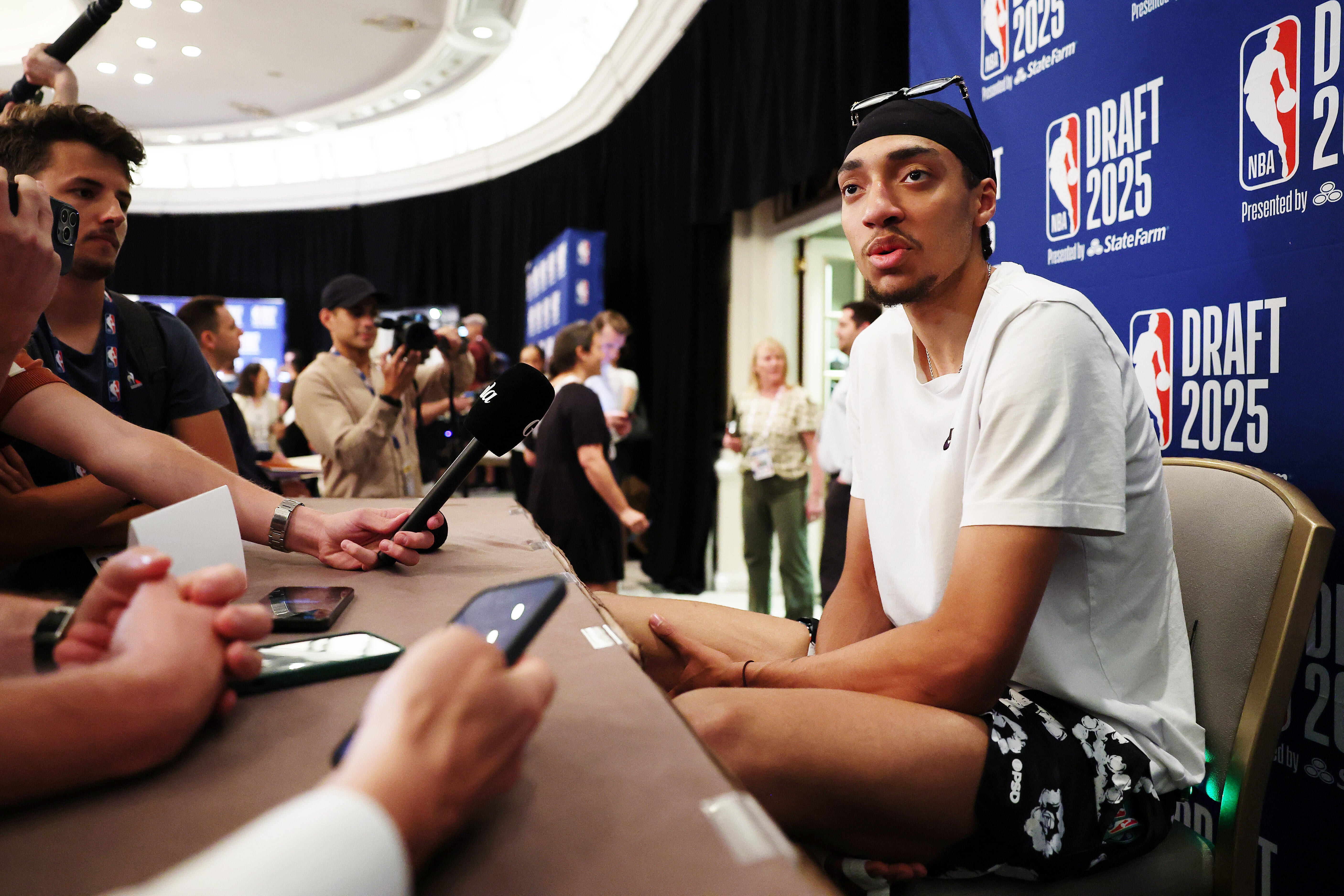 https://sportshub.cbsistatic.com/i/2025/06/25/777a28a5-c2de-4ec4-9e75-3beb133014a9/gettyimages-2221929070.jpg