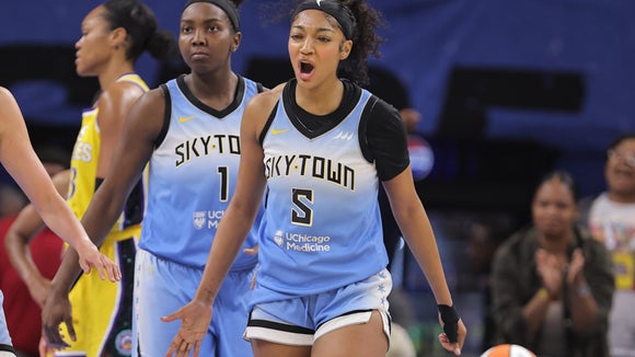 WNBA Highlights: Sparks at Sky (6/24)