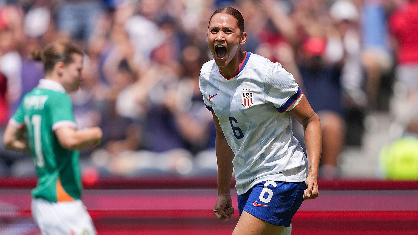 https://sportshub.cbsistatic.com/i/2025/06/29/b67fc742-af04-4232-8db1-5da84be429f7/gettyimages-2222778275-lynn-biyendolo-goal-usa-vs-ire-friendly-1h-2025-1400.jpg