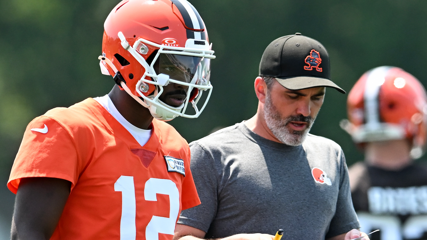 Former AFC North star T.J. Houshmandzadeh casts doubt upon QB Shedeur  Sanders in Browns camp - CBSSports.com