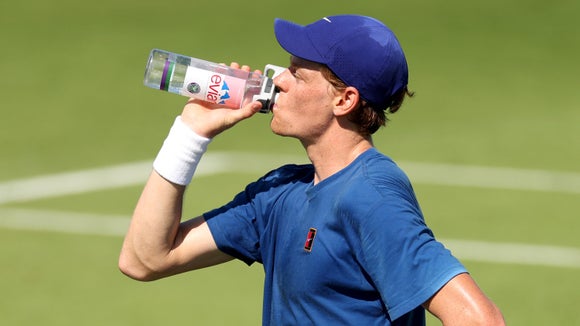 Carlos Alcaraz, Jannik Sinner Are Favorites at Wimbledon