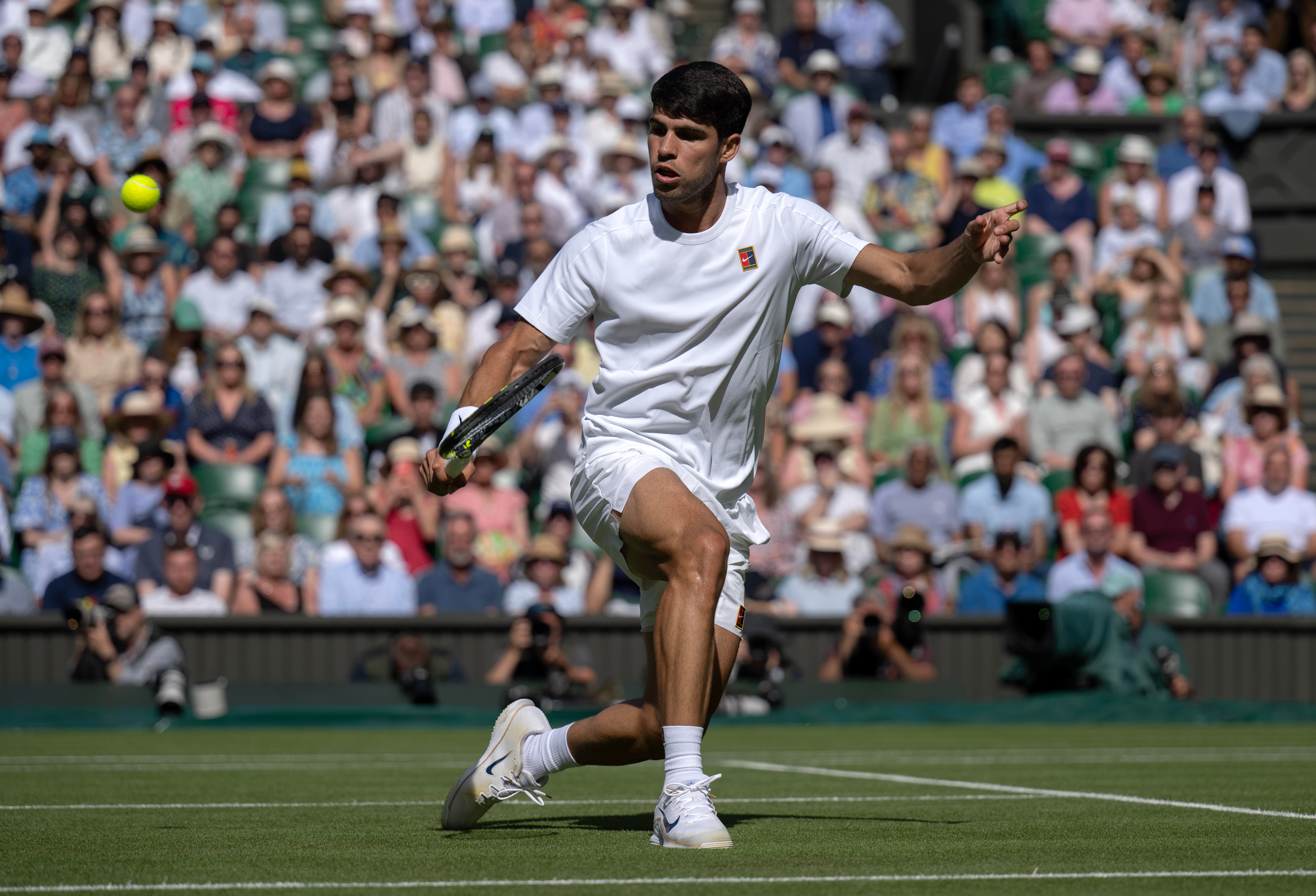 https://sportshub.cbsistatic.com/i/2025/07/03/6070191f-543b-412d-8345-9068a14a3d67/gettyimages-2223404321.jpg