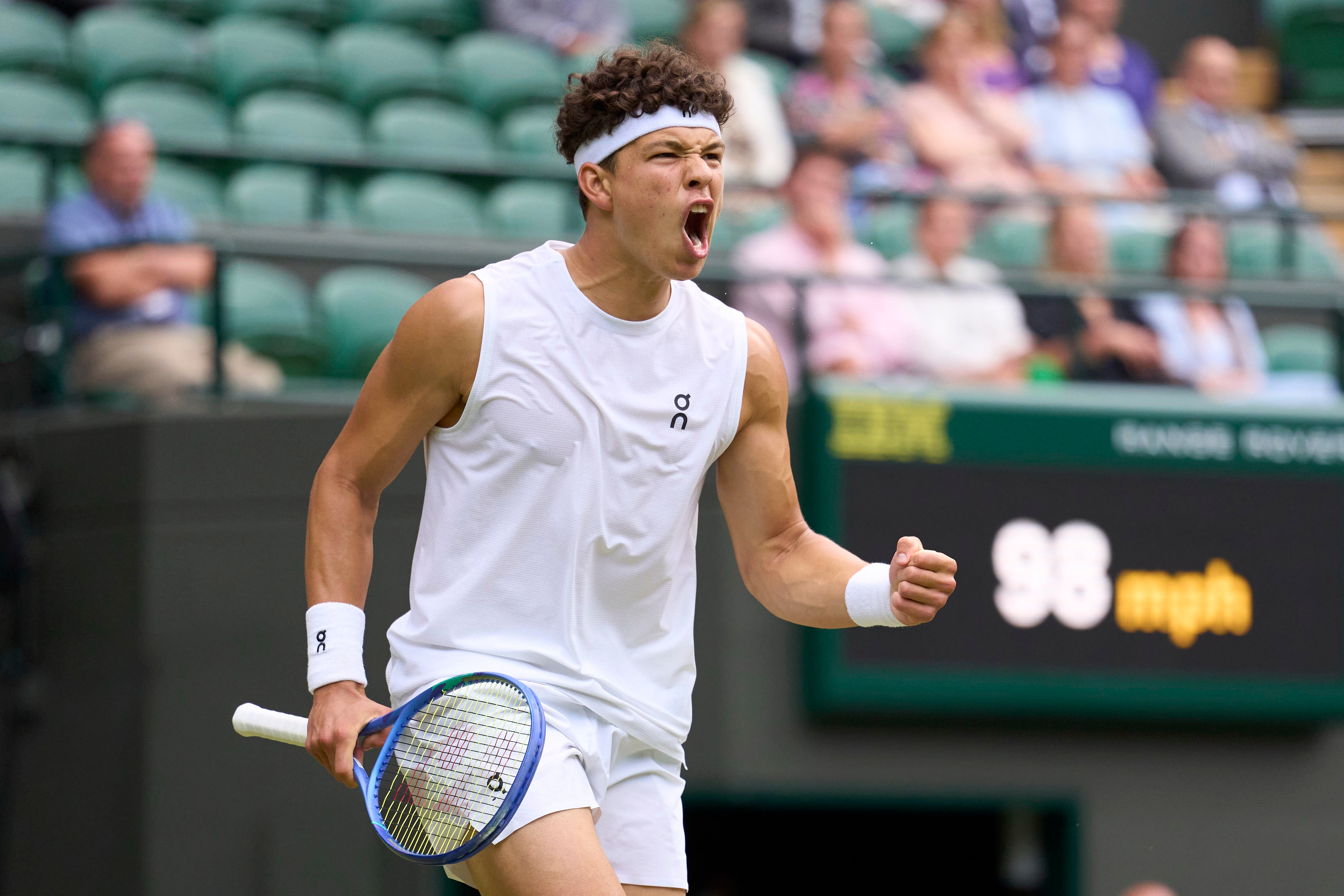 https://sportshub.cbsistatic.com/i/2025/07/07/96ea6dfc-69ee-4715-8de7-73eaeae267bc/gettyimages-2223716616.jpg