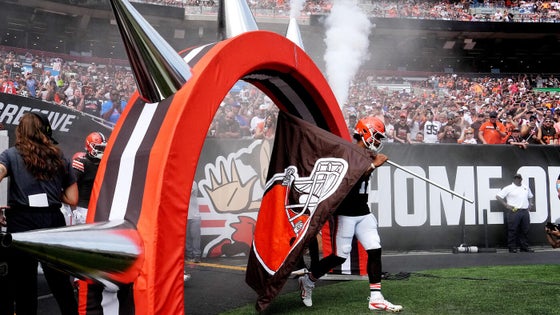 New York Giants v Cleveland Browns