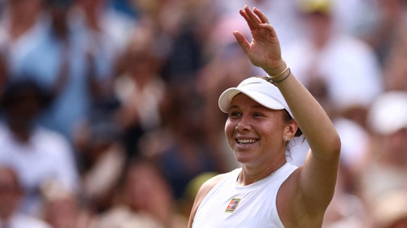 BREAKING:Amanda Anisimova Stuns Sabalenka, Advances to Final