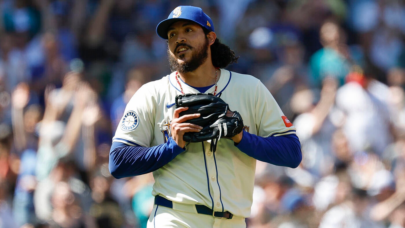 https://sportshub.cbsistatic.com/i/2025/07/11/2b486270-c94d-43c3-8f9b-5865b21e9196/andres-munoz-mariners-g.jpg