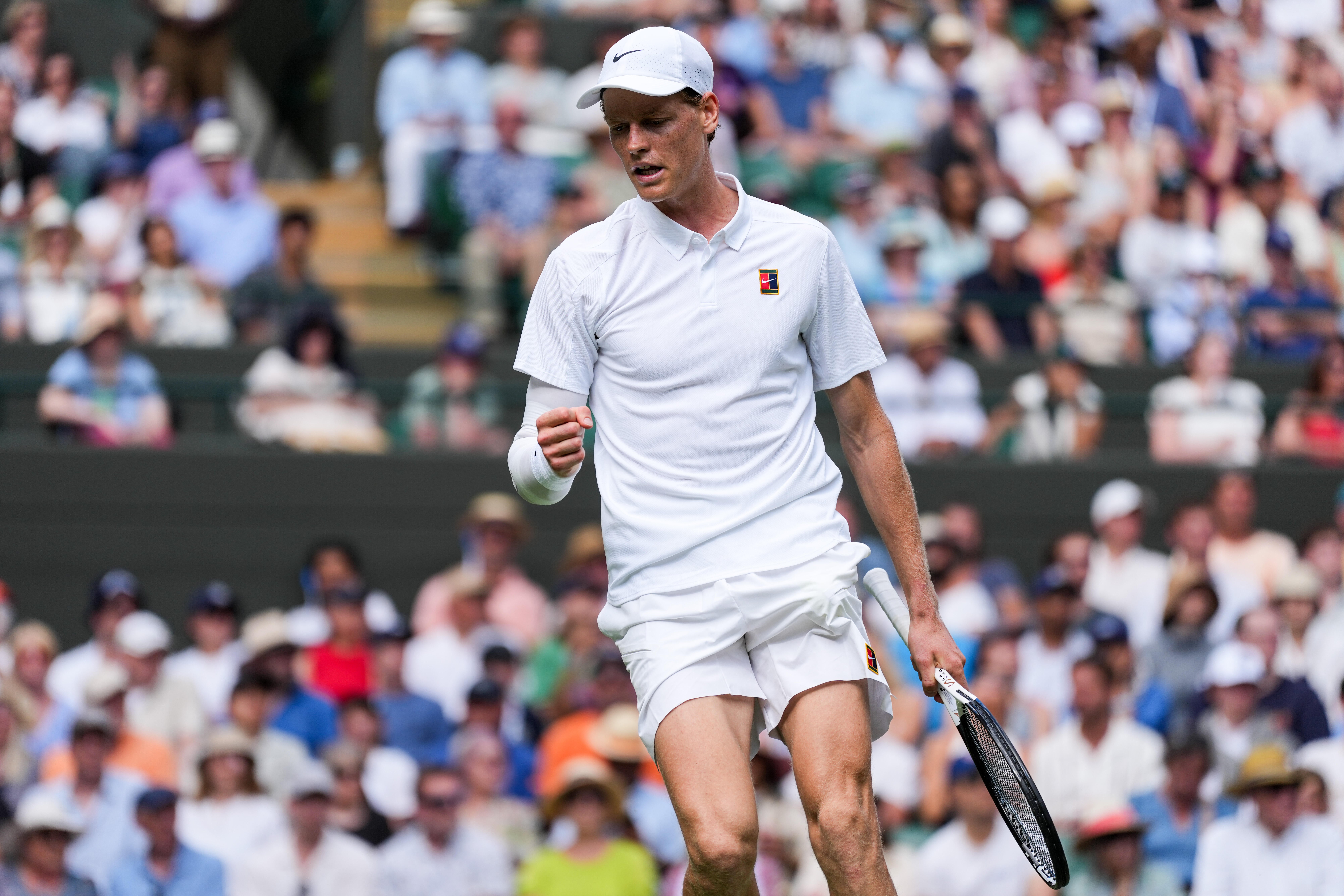 https://sportshub.cbsistatic.com/i/2025/07/11/82e5ce01-0875-4808-b43e-8fe5188f2ee2/gettyimages-2224340496.jpg