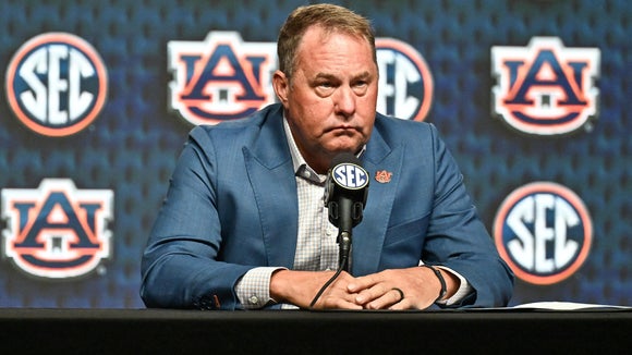 Hugh Freeze Enters Year 3, Leans On Transfer QB Jackson Arnold