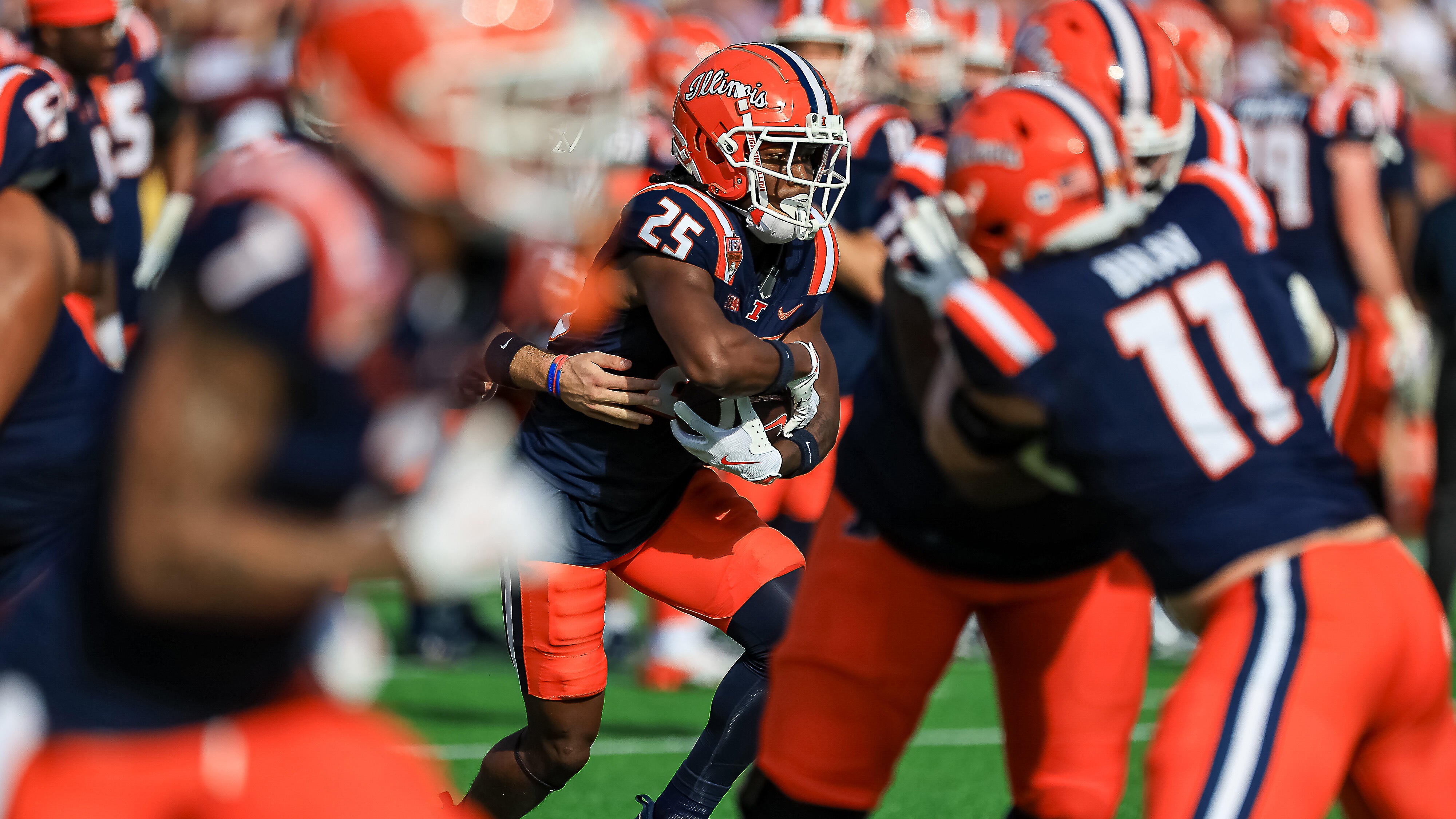 Big Ten Power Rankings: No. 3 Illinois Jumps Oregon at No. 4 Stream of