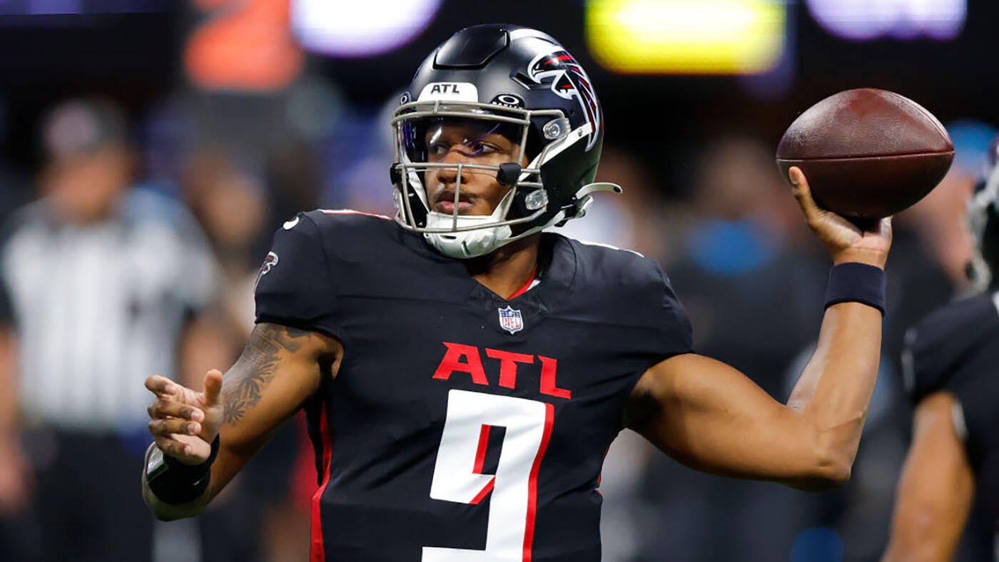 https://sportshub.cbsistatic.com/i/2025/07/24/488c842f-4f1c-423a-a823-c2126b293e60/penix.jpg