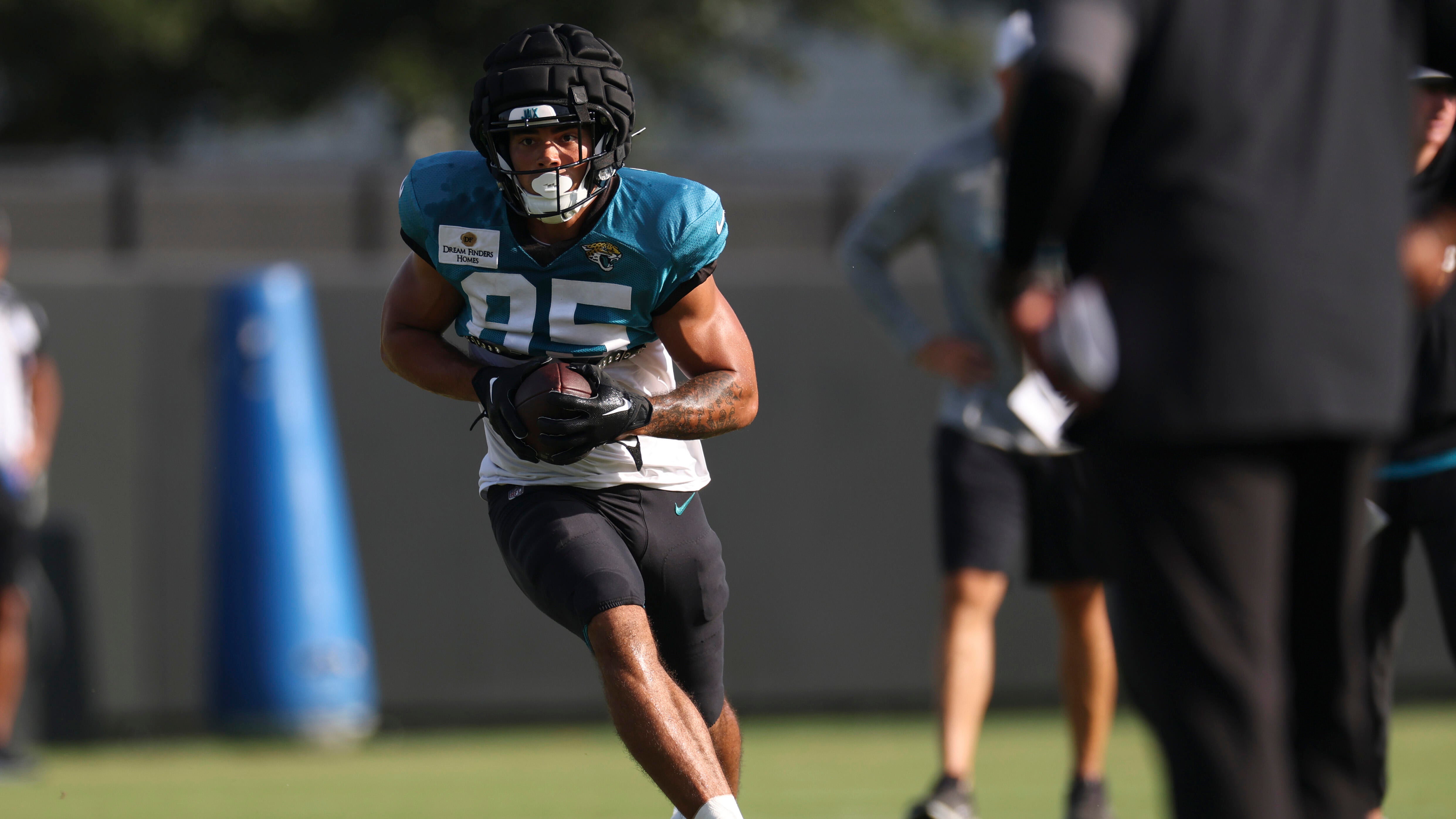AFC South Preseason Players to Watch: Jaguars TE Brenton Strange & WR ...