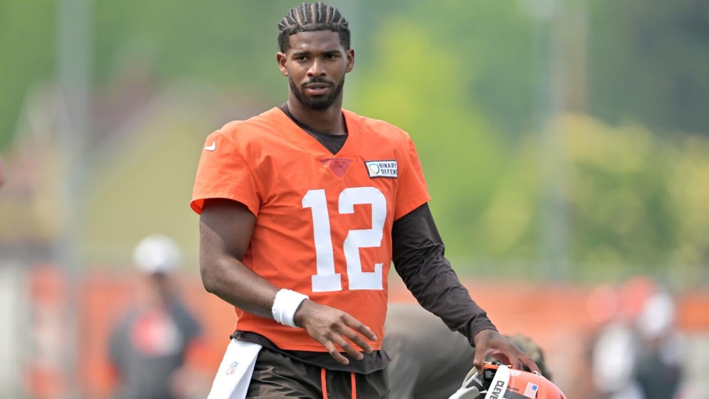 Training camp overreactions heading into Week 1 of preseason: Shedeur Sanders playing for roster spot? - CBS Sports