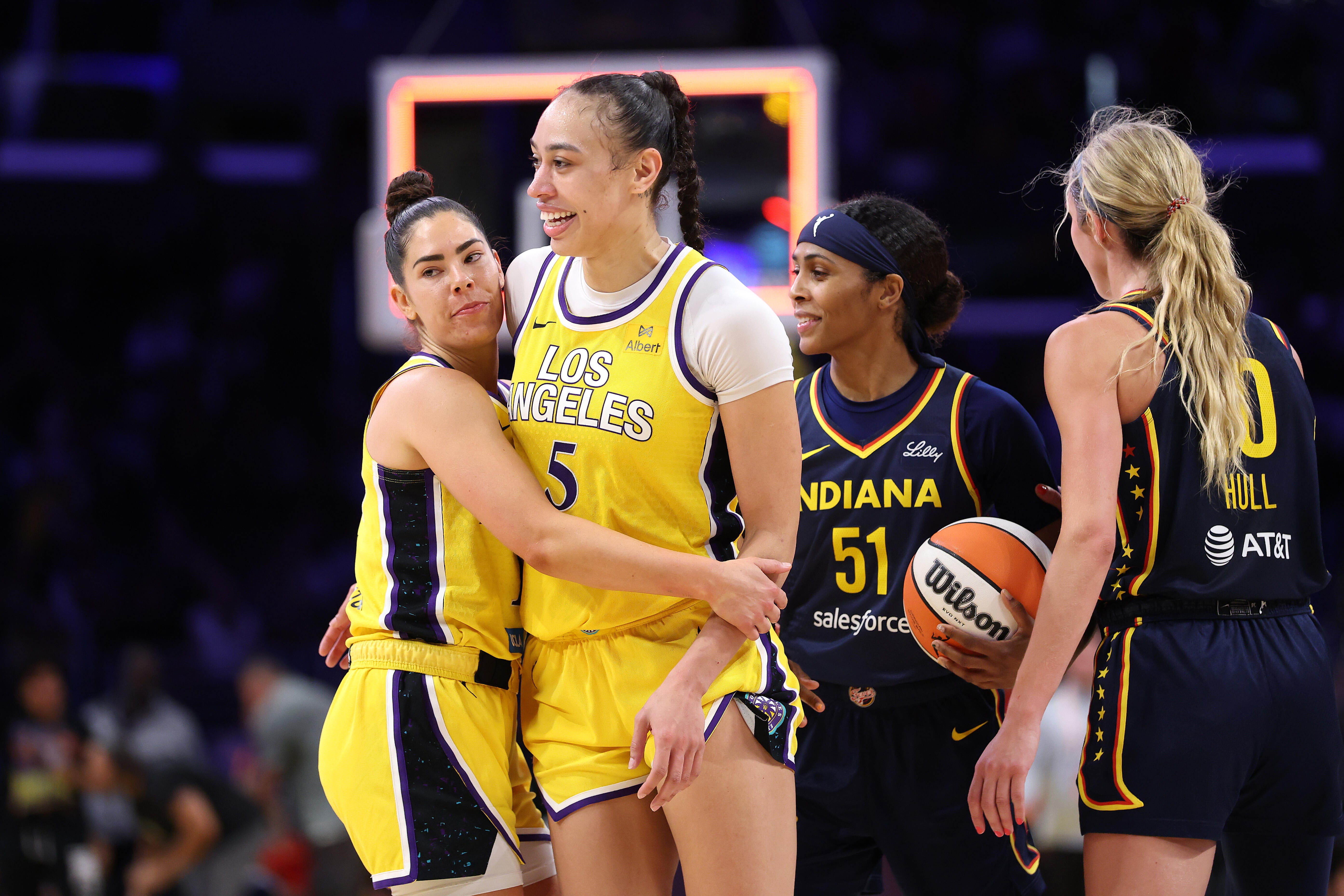 https://sportshub.cbsistatic.com/i/2025/08/06/68301c60-31d1-4ba2-959a-1e2a26b74461/gettyimages-2228725095.jpg