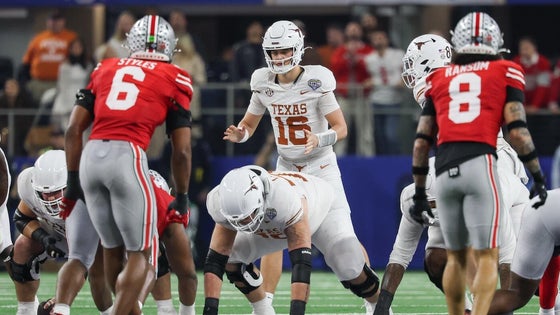 COLLEGE FOOTBALL: JAN 10 CFP Semifinal Cotton Bowl Classic - Ohio State vs Texas
