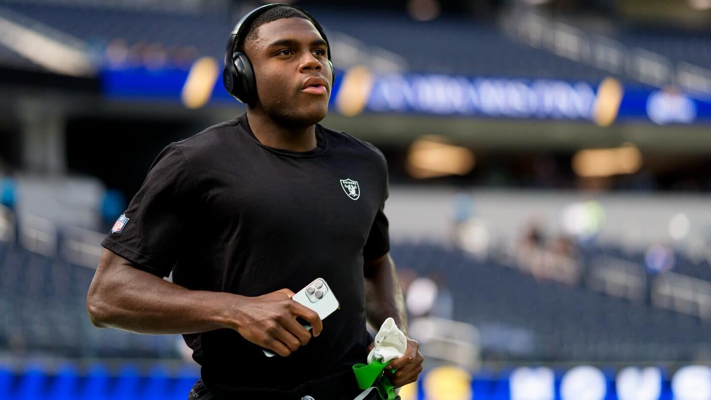 https://sportshub.cbsistatic.com/i/2025/08/09/4145e28e-32c9-4452-a4b6-82720e3554ef/jakorian-bennett.jpg
