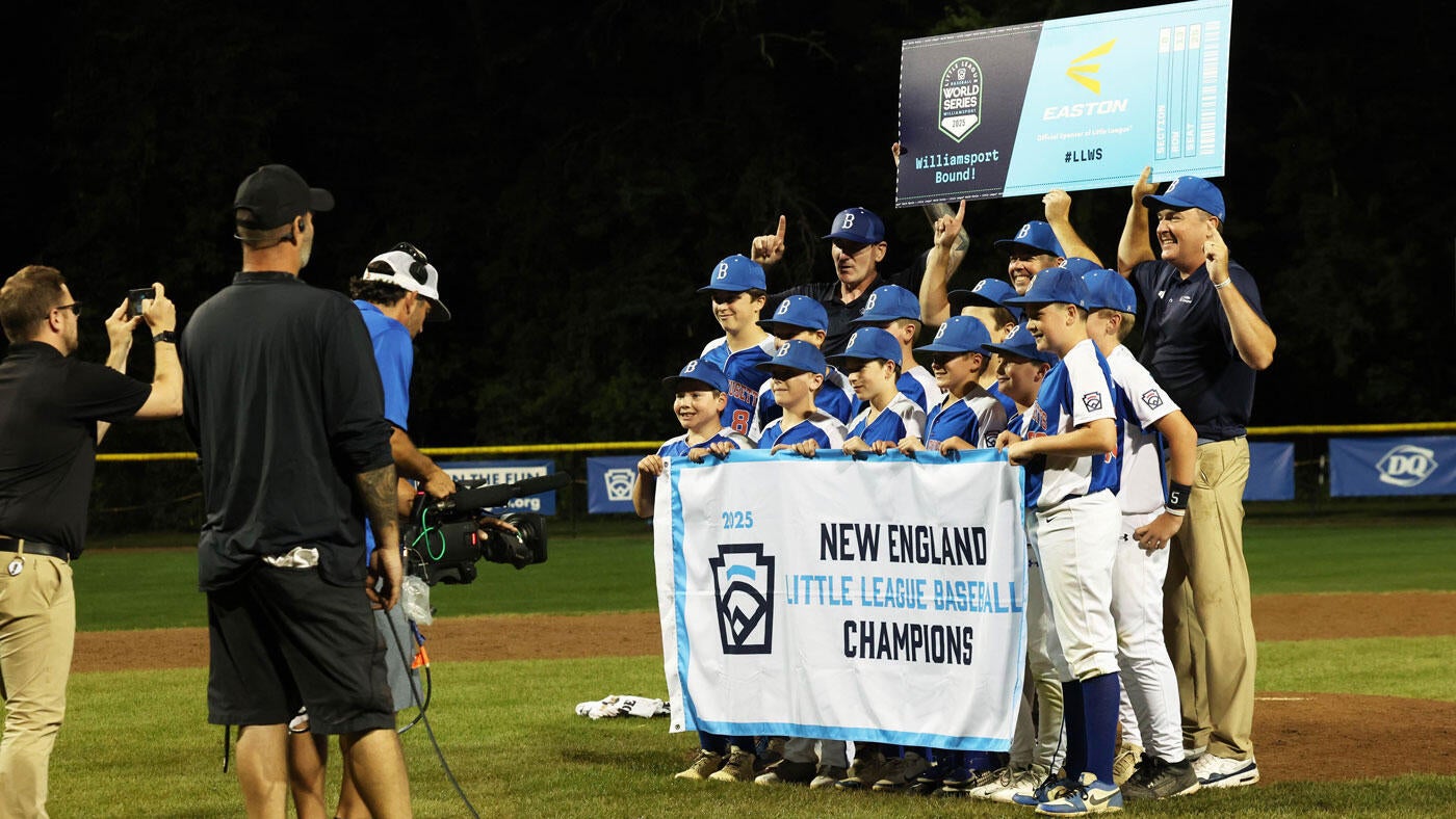 https://sportshub.cbsistatic.com/i/2025/08/11/50e2d571-a3b2-47b3-9981-d282be9e040f/new-england-llws-team.jpg